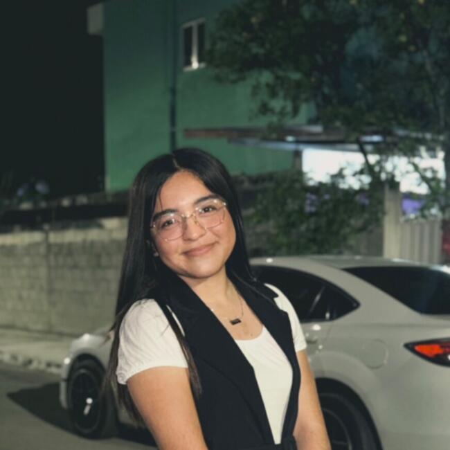 Niñera en Mérida: Yami