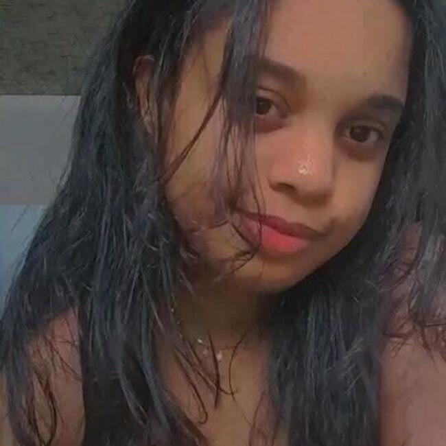 Babysitter in Bragança: Lúria