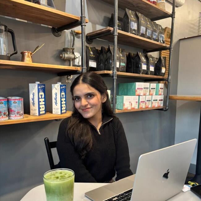 Babysitter in Edmonton: Zainab