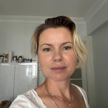 Babysitting job in Bursal: babysitting job Alisa Said