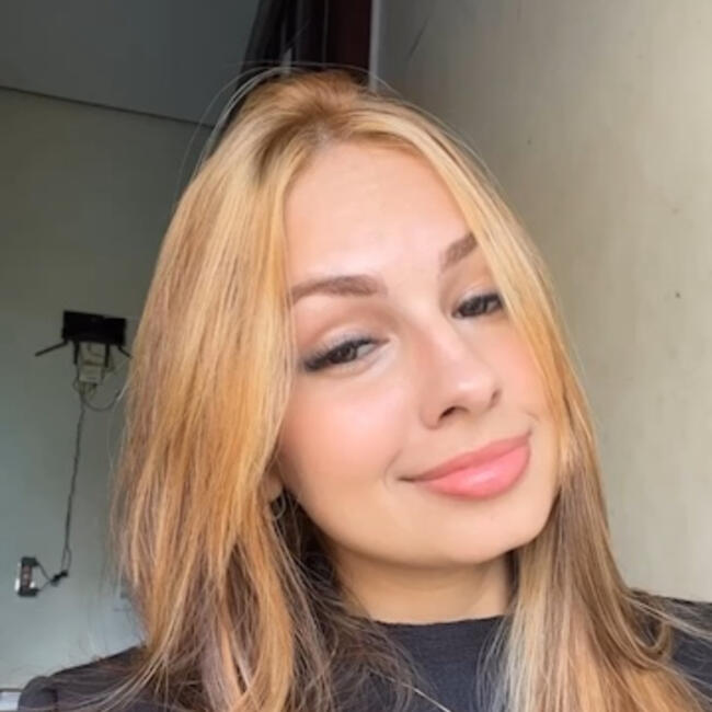 Babysitter in Santana de Parnaíba: Estefany