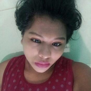 Babysitter in San Juan Bautista: Cristel