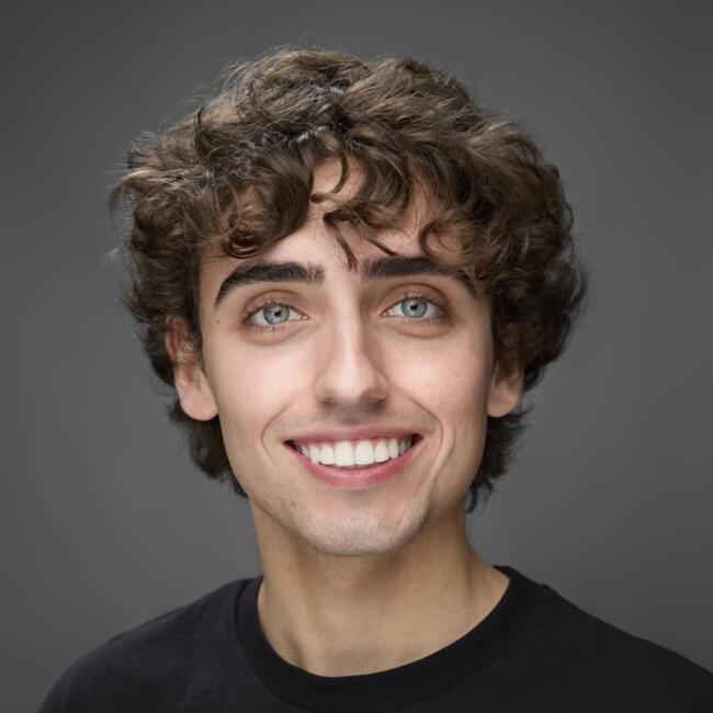 Babysitter in Lisbon: João