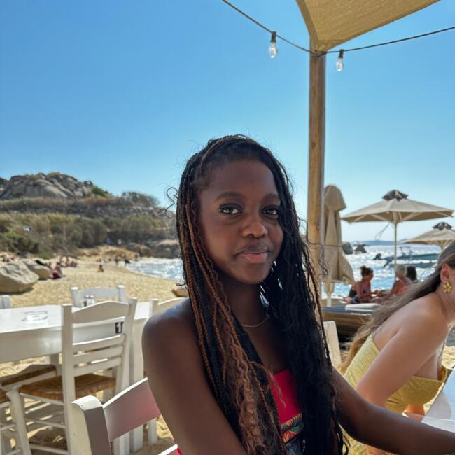 Babysitter in Orléans: Cassandra