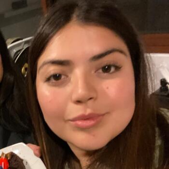 Niñera en Chicureo: Isidora