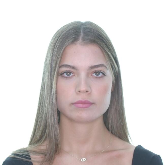 Babysitter in London: Yasmin