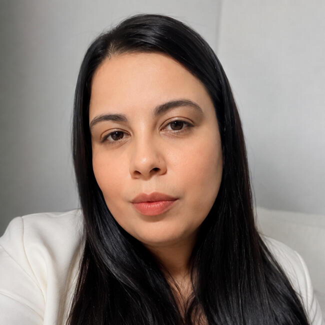 Babysitter in São Paulo (São Paulo): Franciele
