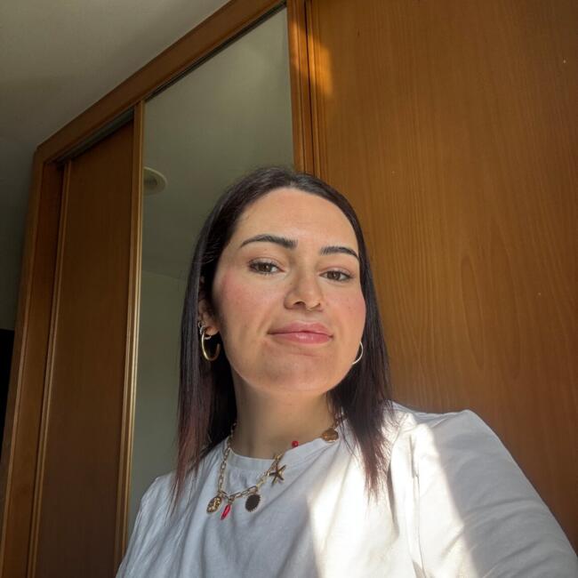 Nanny in Marín (Comunidad Autónoma de Galicia): Lara