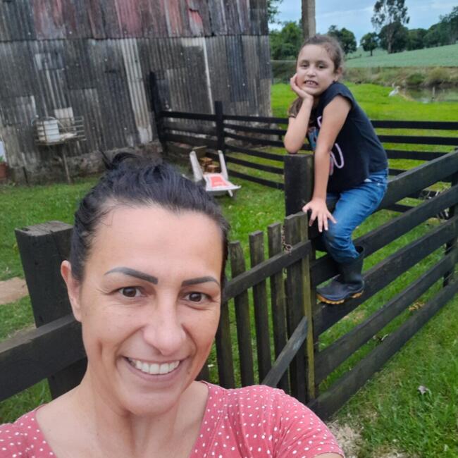 Babysitter in Pato Branco: Larissa