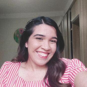 Babysitter in Mirassol (São Paulo): Stefanie