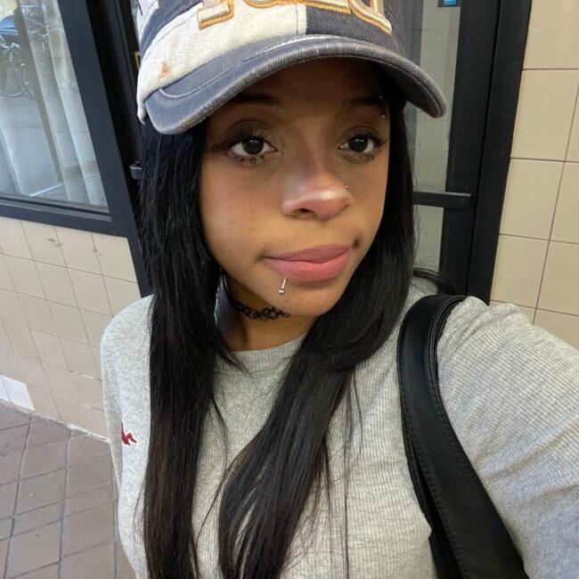 Babysitter in Brooklyn: Alonna Coleman