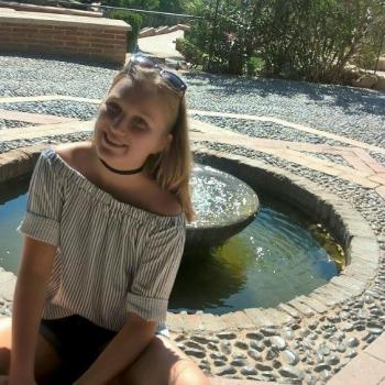 Baby-sitter in Aix-en-Provence: Anne-Sophie