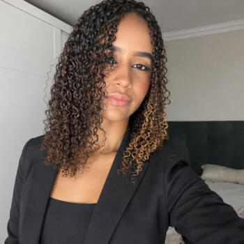 Babysitter Barueri: Maria Luiza