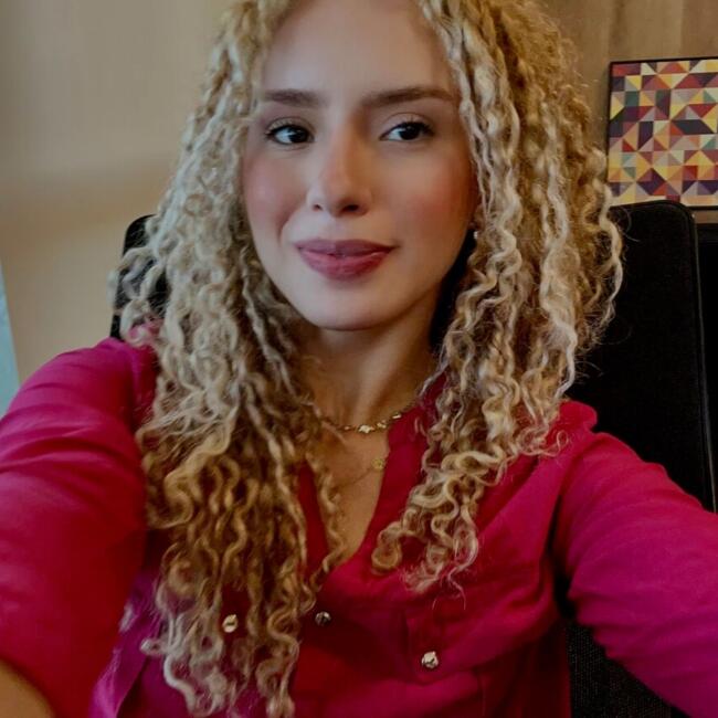 Babá em Santos: Jhennyfer