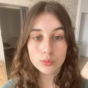 Babysitter in Aytré: Eylia