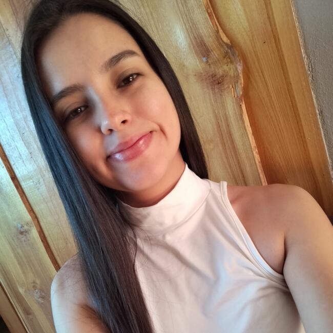 Babysitter in San Isidro de El General: Arlyn
