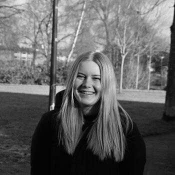 Oppas in Apeldoorn: Julia