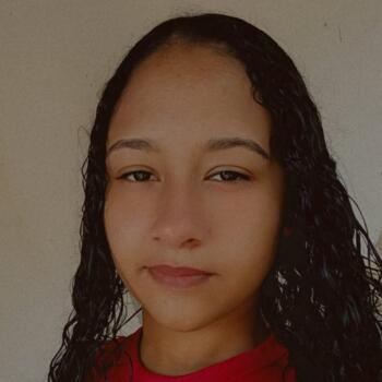 Babá em Luziânia: Camila