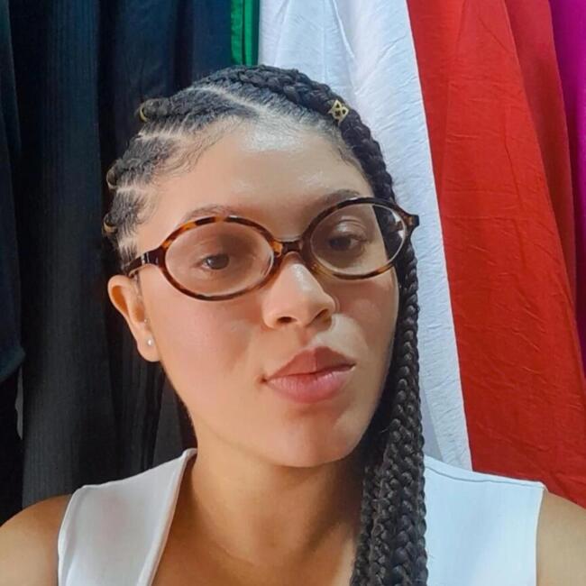 Babá em Rio de Janeiro: Luciane