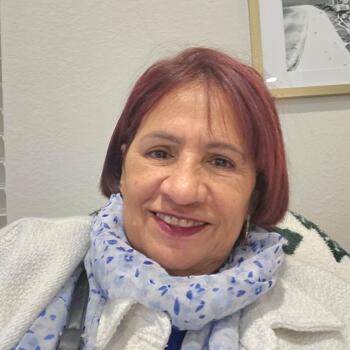 Babysitter in Manor (Texas): BonnieElena