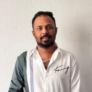 Kerja pengasuh di Petaling Jaya: kerja pengasuh Siva