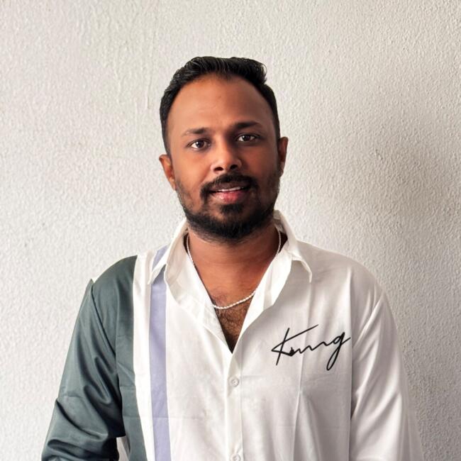 Kerja pengasuh di Petaling Jaya: Siva