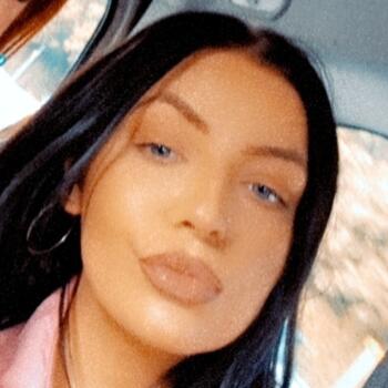 Babysitter in Leeds: Megan