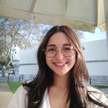 Babysitter in Lissabon: Júlia