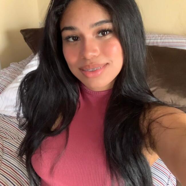 Babysitter in Panama City: Alba