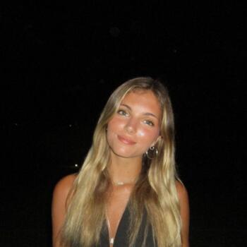 Babysitter in Courbevoie: Albane