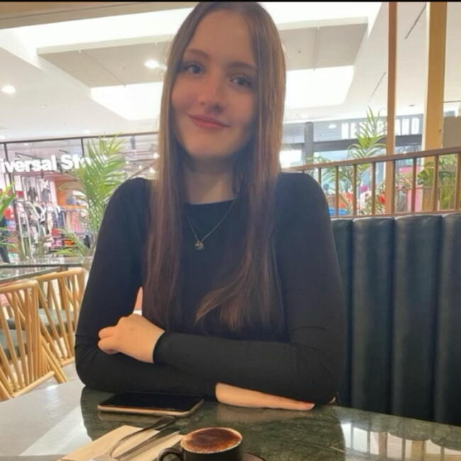 Babysitter in Melbourne: Rose