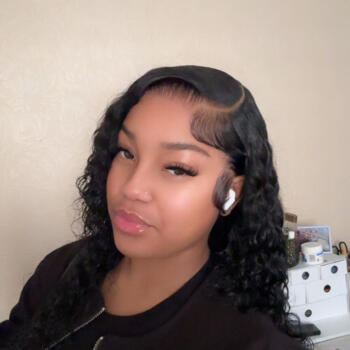 Babysitter in London: Denise