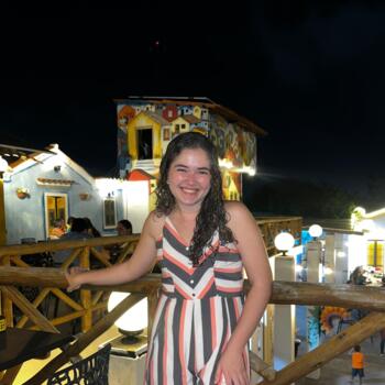 Babysitter Fortaleza: Vitória