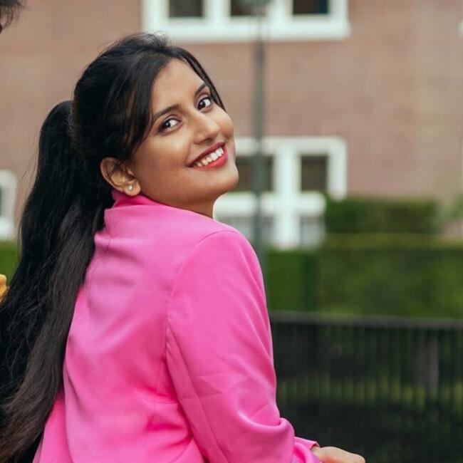 Oppaswerk in Eindhoven: Snehal