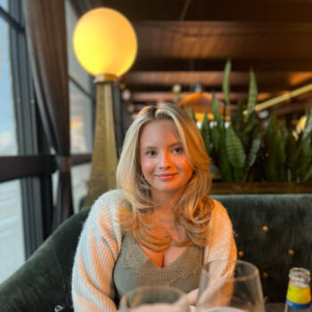 Babysitter in Alingsås: Nova