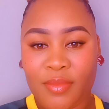 Babysitter in Brits: Josephine