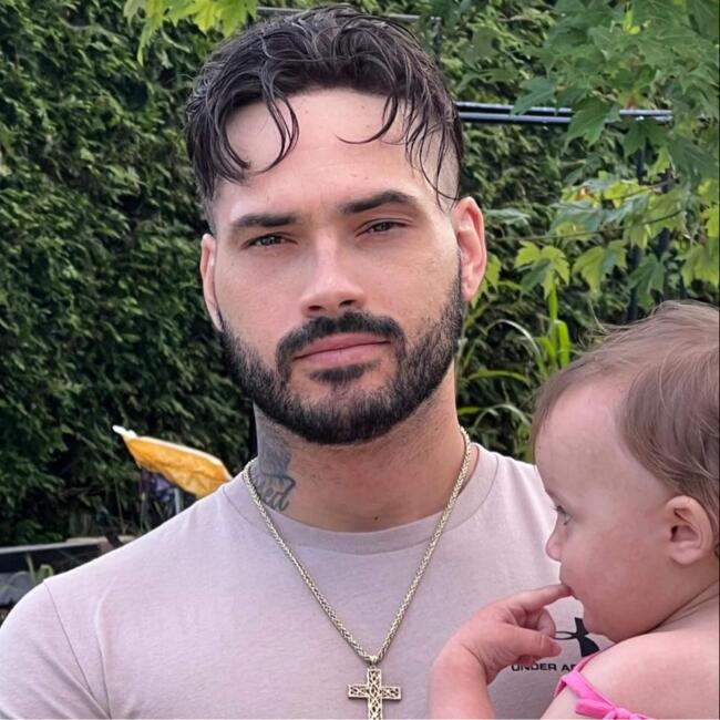 Babysitting job in Sherbrooke: Michael