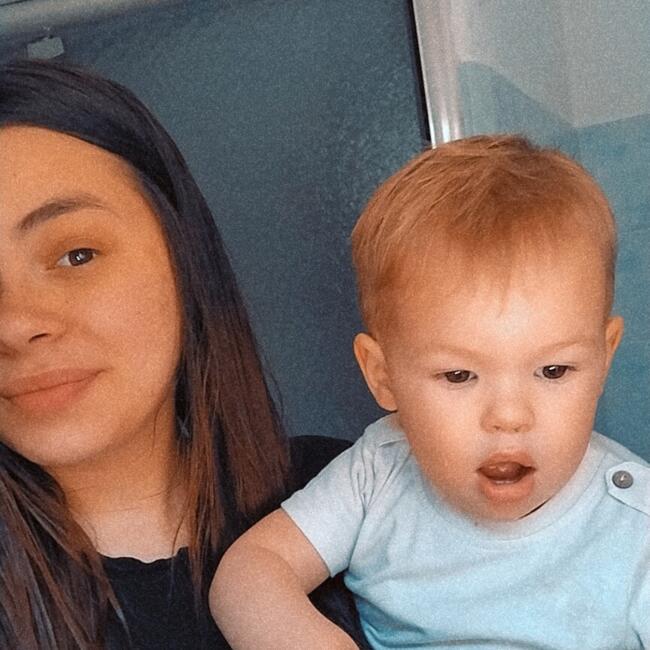 Babysitter in Huriel: Laura