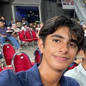 Babysitter in Singapore: Jai