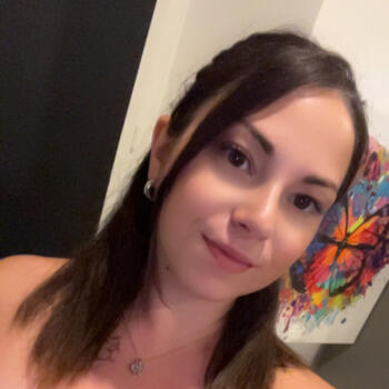 Babysitter in Narbonne: Adeline