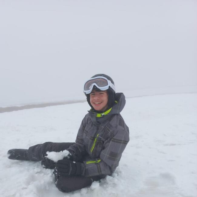 Babysitter in Gratentour: Valentin