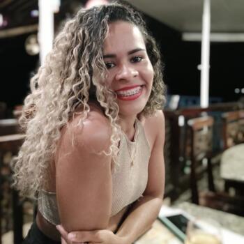 Babá em Maceió: Edilaine