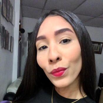 Babysitter Caracas: Yoryina