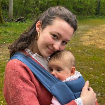 Babysitter in Paris: Mathilde