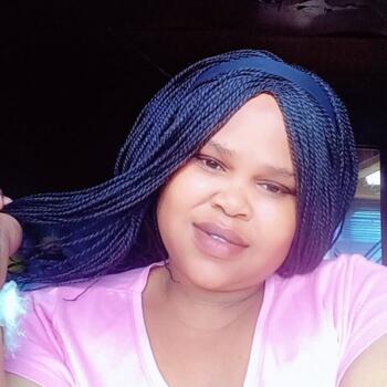 Babysitter in Underberg: Thabile