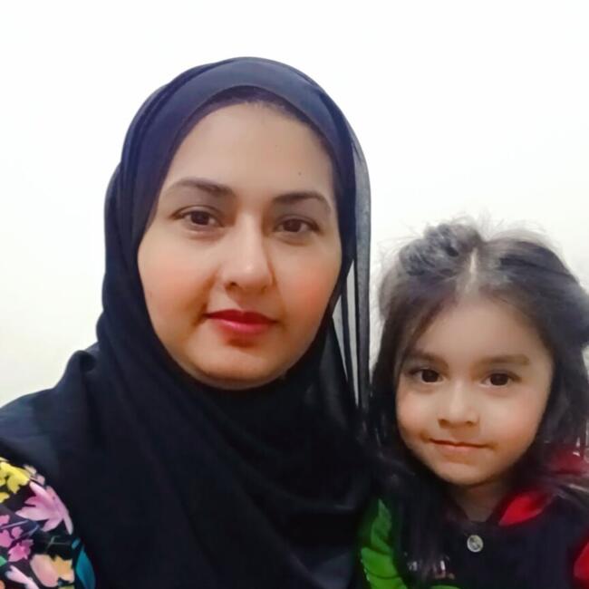 Babysitter in Al Farwānīyah: Anayah