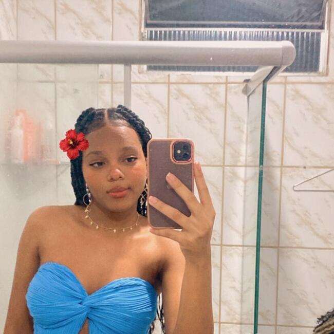 Babysitter in Salvador: Stefane