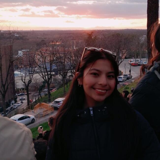 Canguro en Madrid: Camila