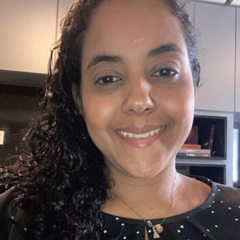 Babysitting job in Aracaju: babysitting job Paula