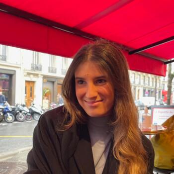 Canguro en Tomares: Paula